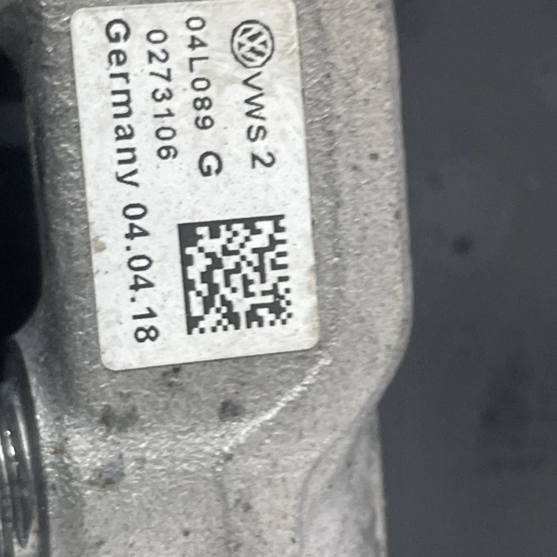 Rampa injectoare cu senzor / Audi A4 B8 2017 / Motor, racire si evacuare