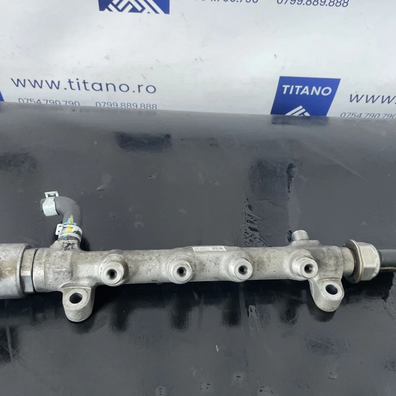 Rampa injectoare cu senzor Audi A4 B8 2017