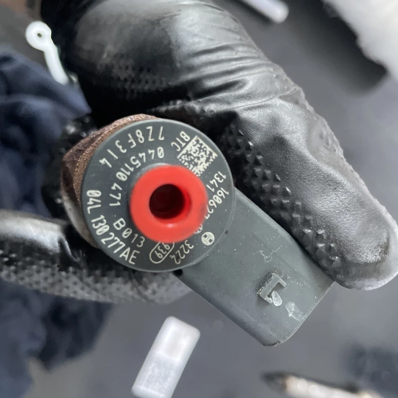 Injector / Audi A4 B8 2017 / Motor, racire si evacuare