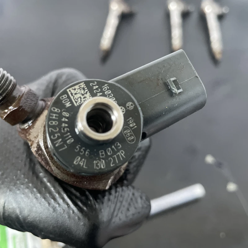 Injector / Audi A4 B8 2017 / Motor, racire si evacuare