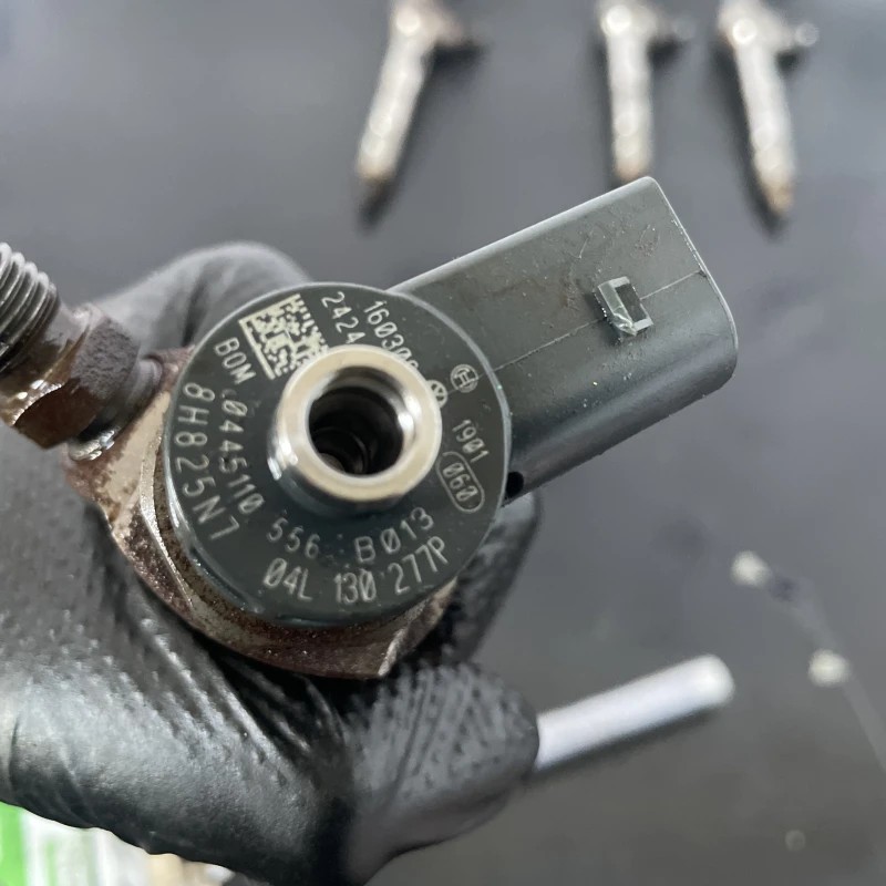 Injector / Audi A4 B8 2017 / Motor, racire si evacuare