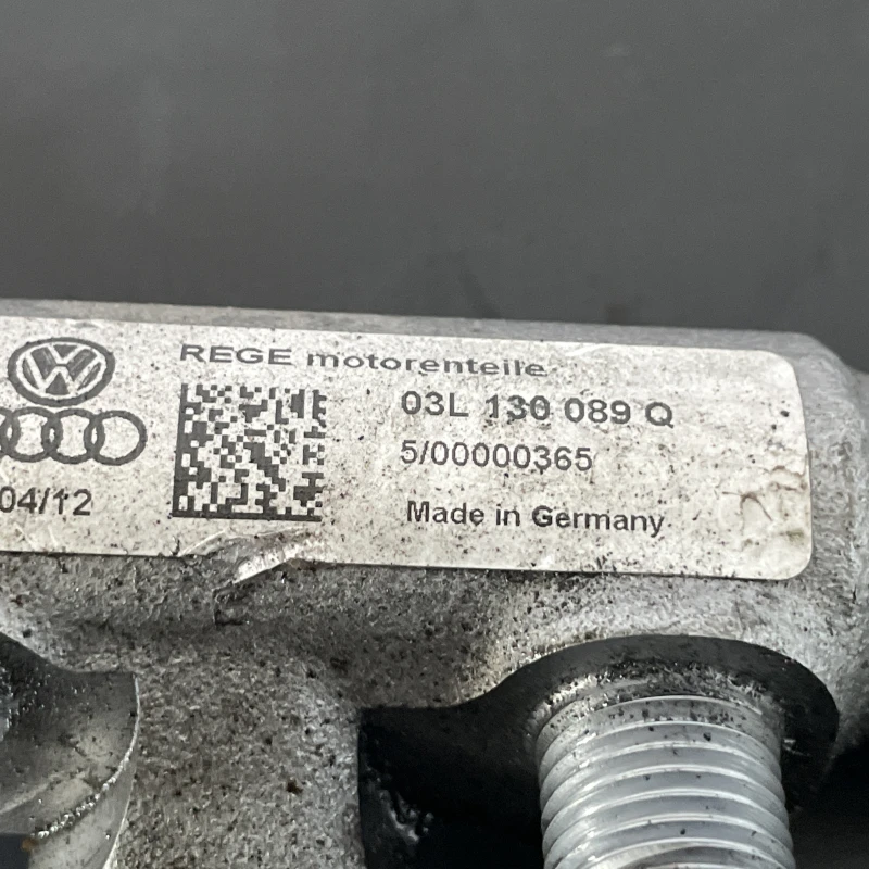 Rampa injectoare cu senzor / Volkswagen Passat B7 2013 / Motor, racire si evacuare