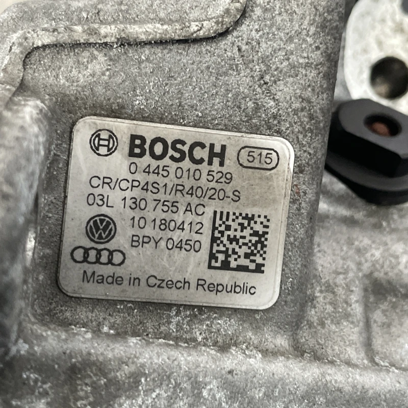 Pompa de injectie inalte / Audi A4 B8 2011 / Motor, racire si evacuare