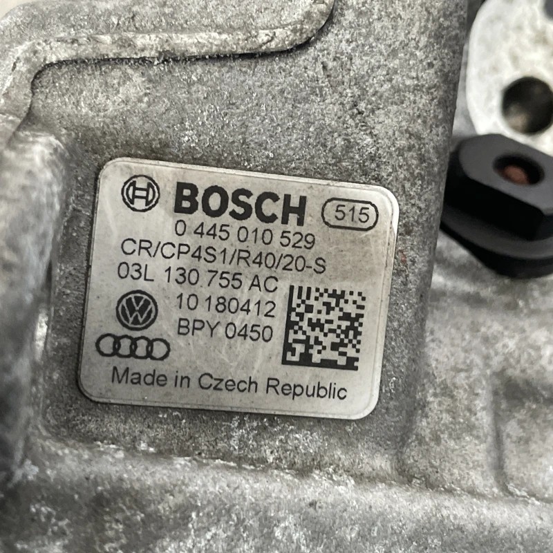 Pompa de injectie inalte / Audi A4 B8 2011 / Motor, racire si evacuare