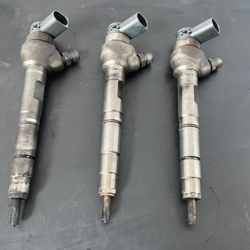 Injector / Volkswagen Passat B7 2013 / Motor, racire si evacuare