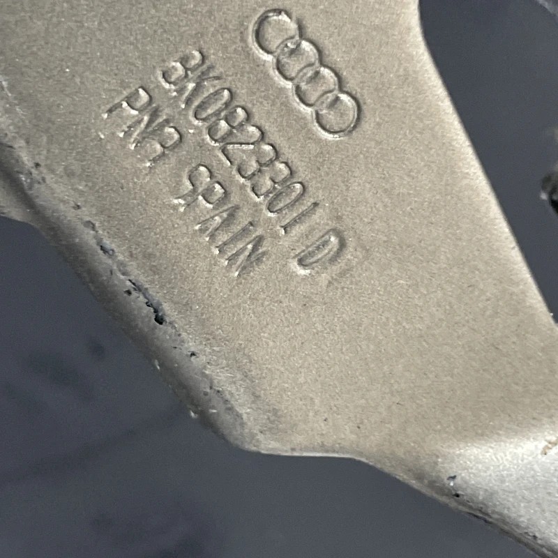 Balamale capota / Audi A4 B8 2011 / Caroserie, oglinzi si faruri