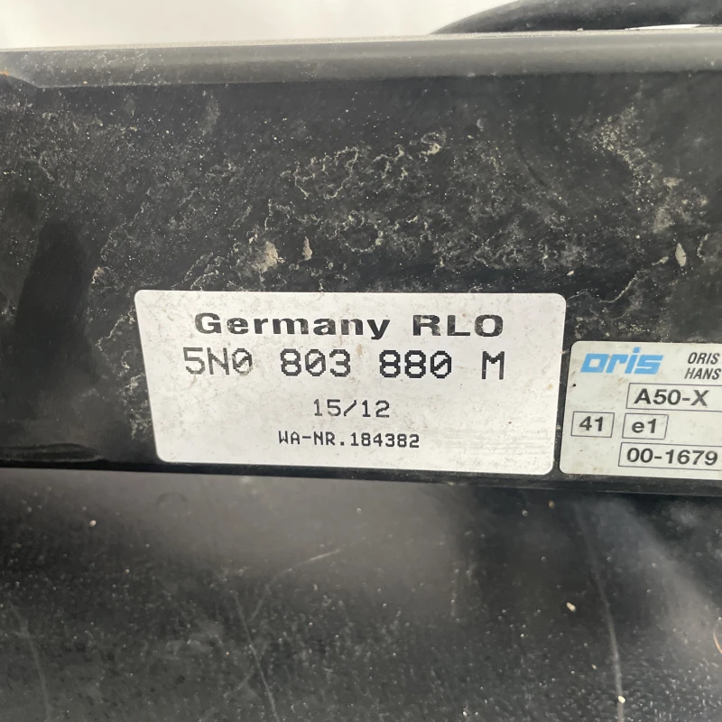 Carlig remorcare electric / Volkswagen Tiguan 5N facelift 2012 / Caroserie, oglinzi si faruri