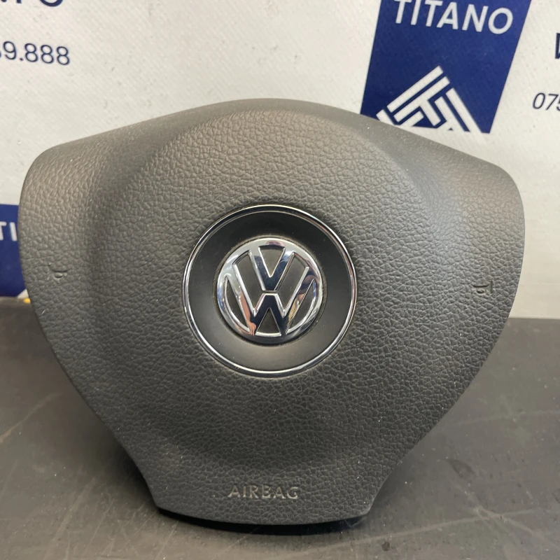 Airbag volan / Volkswagen Tiguan 5N facelift 2012 / Interior