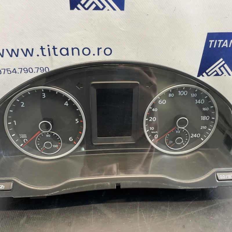 Ceas bord Volkswagen Tiguan 5N facelift 2012