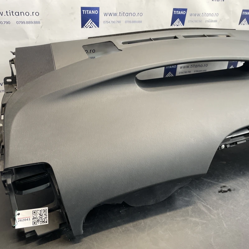 Plansa bord / Toyota Prius Prius 3 2012 / Interior