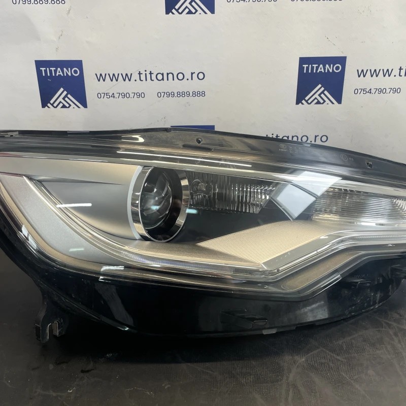 Far dreapta xenon / Audi A6 Allroad C7 2013 / Caroserie, oglinzi si faruri