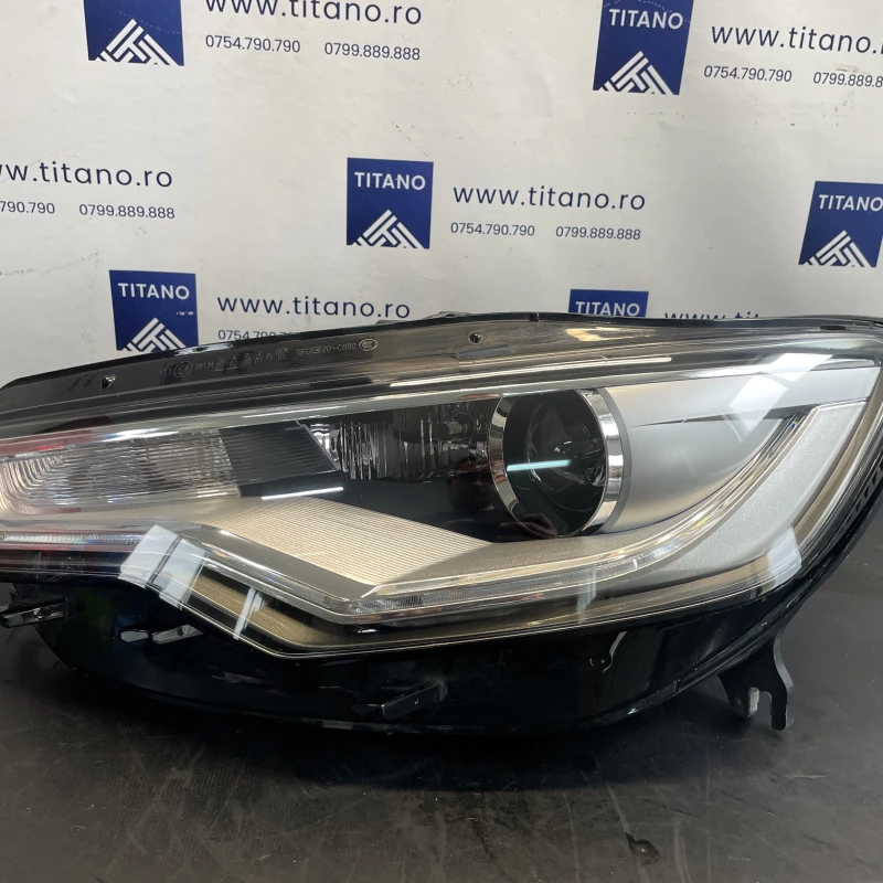 Far stanga xenon / Audi A6 Allroad C7 2013 / Caroserie, oglinzi si faruri