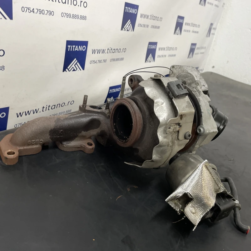 Turbosuflanta turbo turbina / Volkswagen Tiguan 5N facelift 2012 / Motor, racire si evacuare
