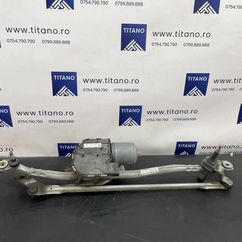 Ansamblu stergatoare cu motoras / Audi A6 Allroad C7 2013 / Caroserie, oglinzi si faruri