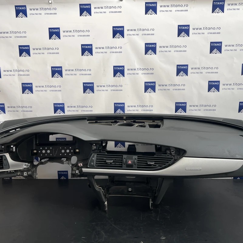 Plansa bord / Audi A6 Allroad C7 2013 / Interior