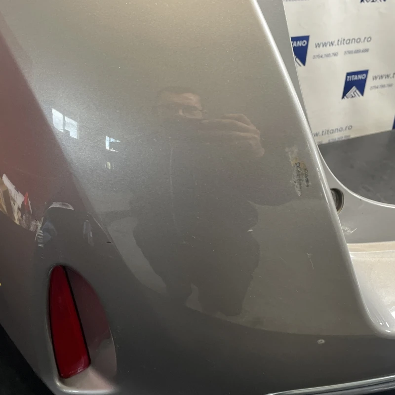 Bara spate / Toyota Auris E180 2014 / Caroserie, oglinzi si faruri
