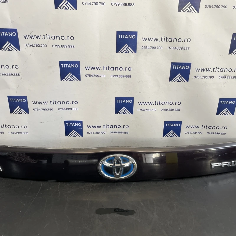 Ornament haion Toyota Prius Prius 3 2012