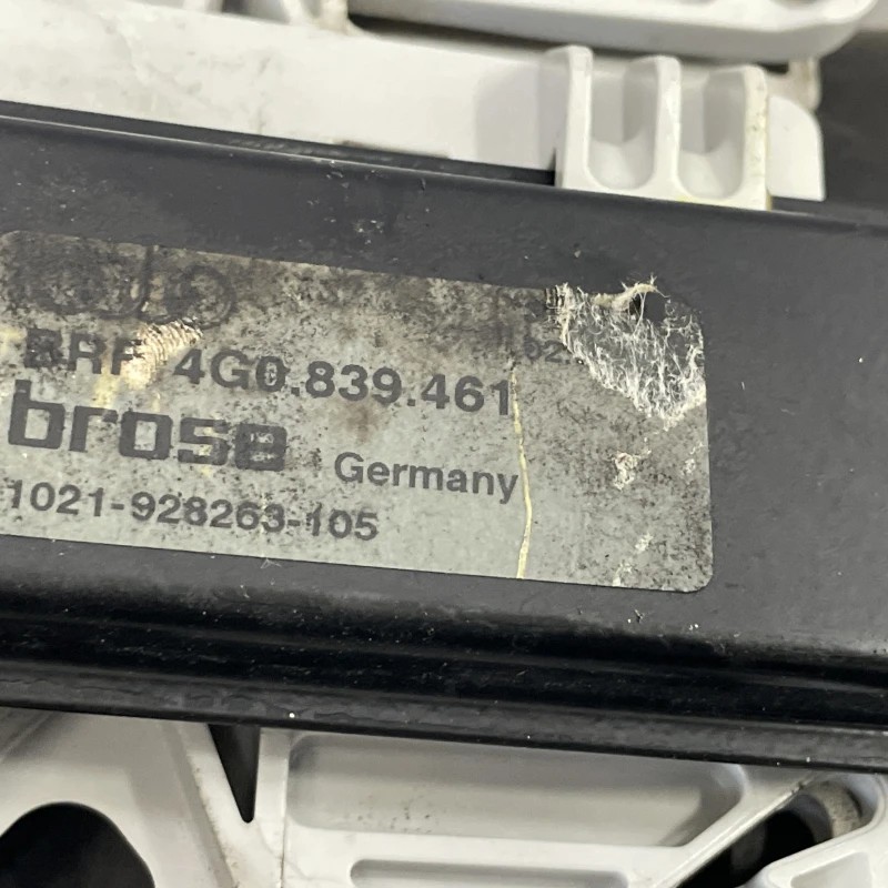 Macara geam stanga spate / Audi A6 Allroad C7 2013 / Caroserie, oglinzi si faruri