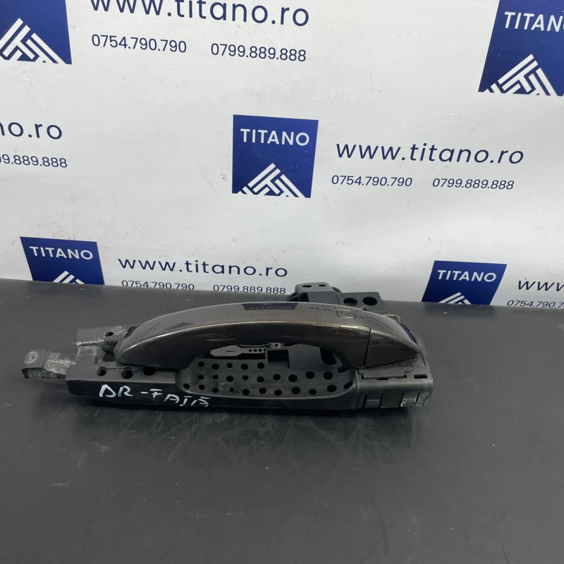 Maner usa dreapta fata / Audi A6 Allroad C7 2013 / Caroserie, oglinzi si faruri