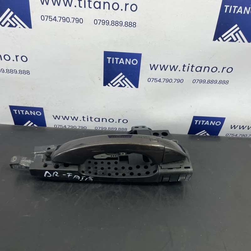 Maner usa dreapta fata / Audi A6 Allroad C7 2013 / Caroserie, oglinzi si faruri