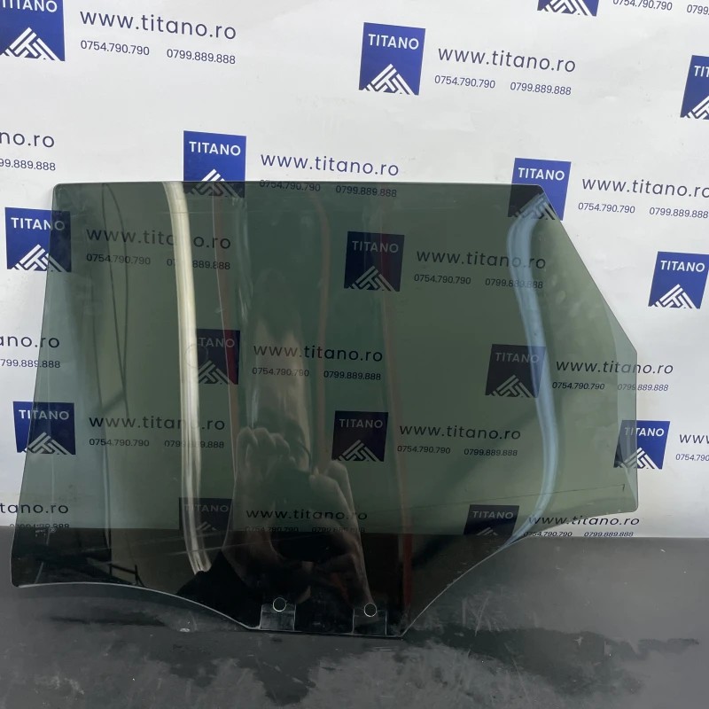 Geam dreapta spate / Audi A6 Allroad C7 2013 / Caroserie, oglinzi si faruri