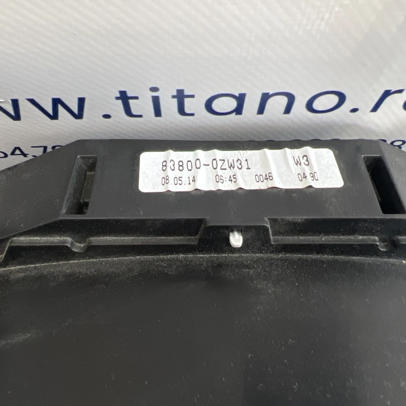 Ceas bord / Toyota Auris E180 2014 / Audio si electronice
