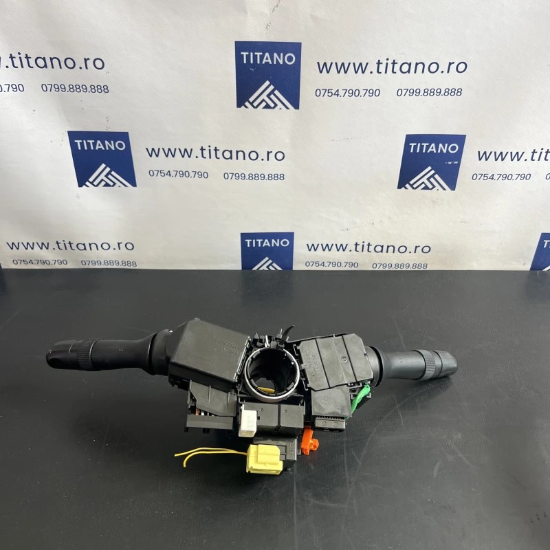 Spira volan cu manete / Toyota Prius Prius 3 2012 / Audio si electronice