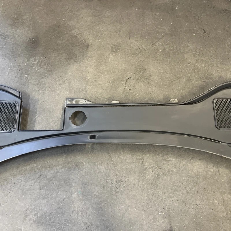 Grila stergatoare / Volvo V60 V60 2014 / Caroserie, oglinzi si faruri