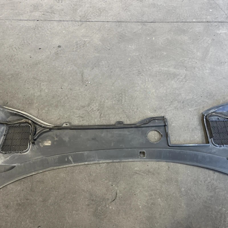 Grila stergatoare / Volvo V60 V60 2014 / Caroserie, oglinzi si faruri