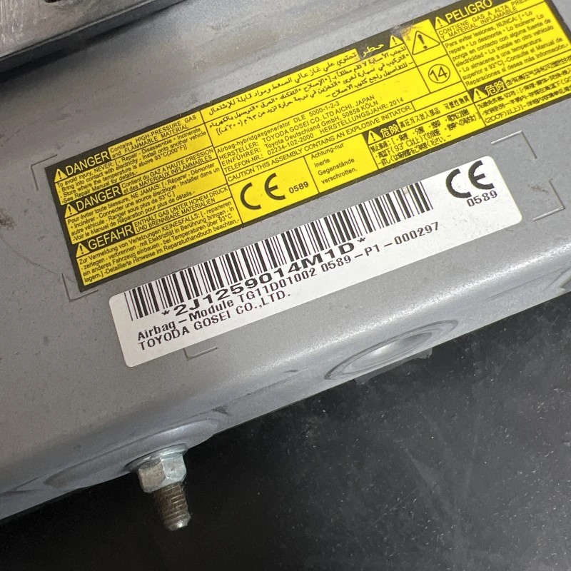 Airbag genunchi sofer / Toyota Auris E180 2014 / Interior