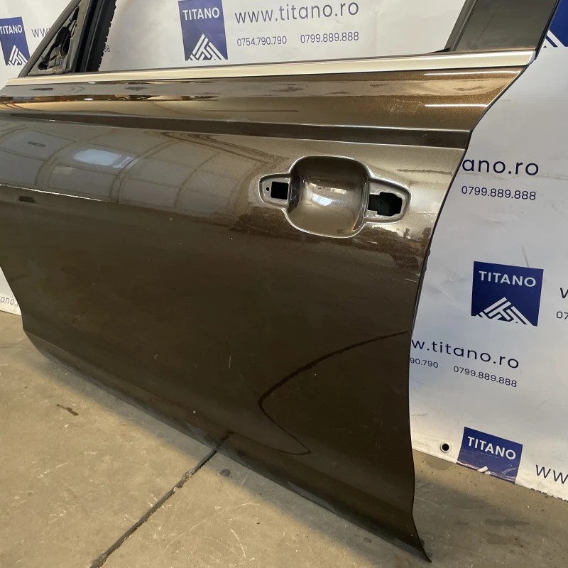 Usa stanga fata / Audi A6 Allroad C7 2013 / Caroserie, oglinzi si faruri