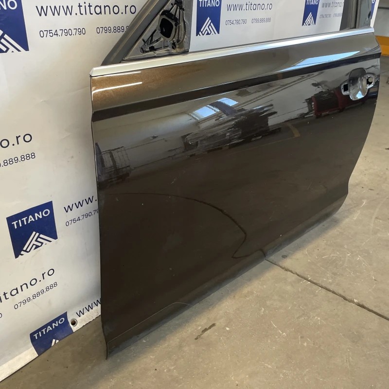 Usa stanga fata / Audi A6 Allroad C7 2013 / Caroserie, oglinzi si faruri