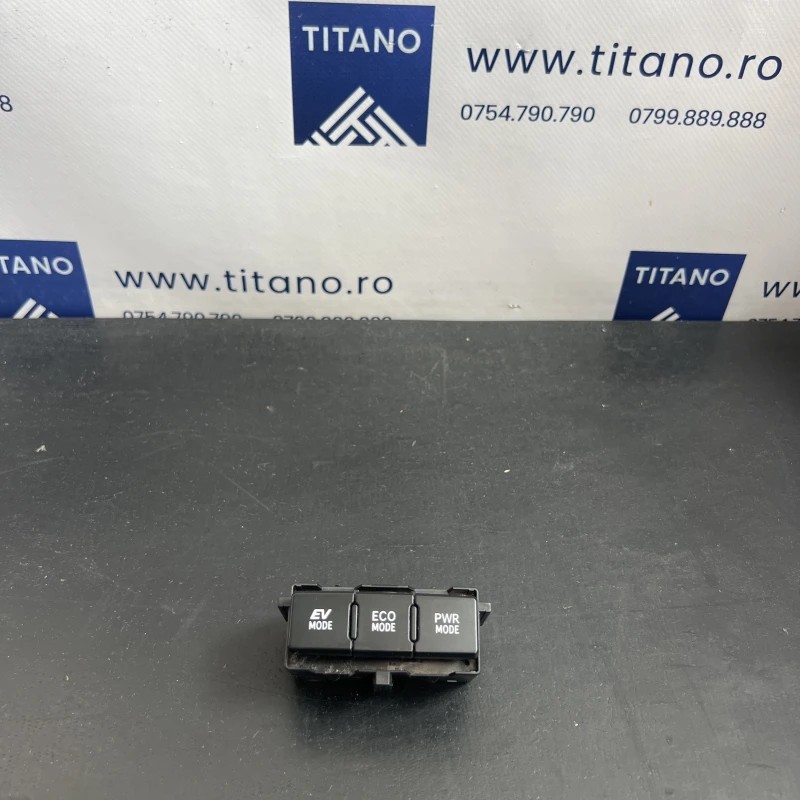 Butoane consola centrala / Toyota Auris E180 2014 / Interior