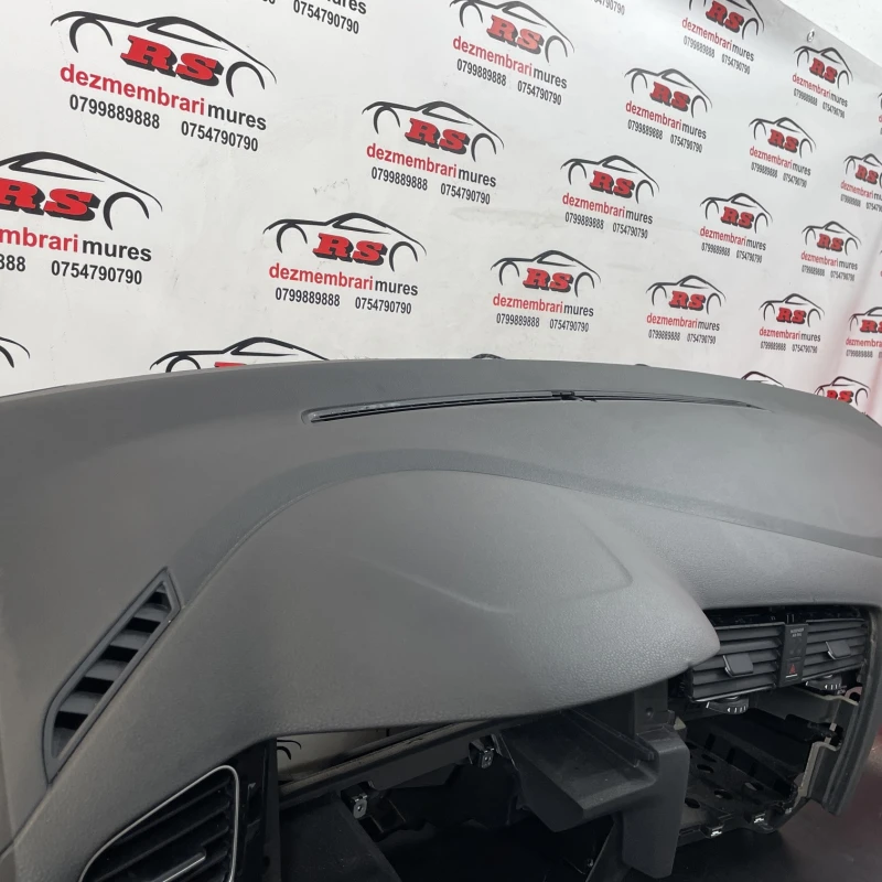 Plansa bord / Volkswagen Golf MK7 2016 / Interior