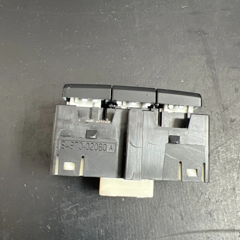 Butoane consola centrala / Toyota Auris E180 2014 / Interior