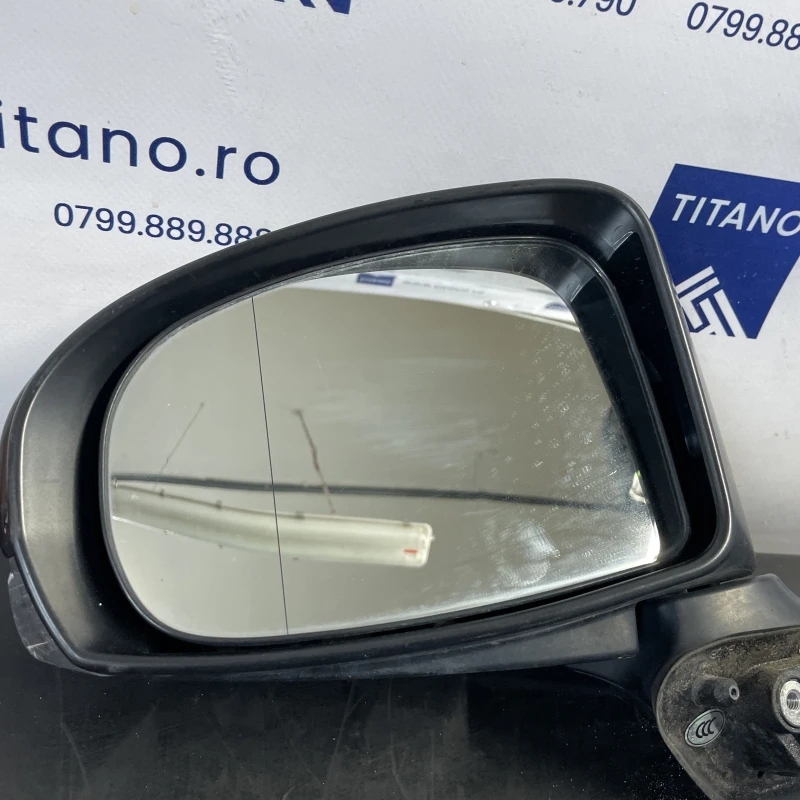 Oglinda stanga / Toyota Prius Prius 3 2012 / Caroserie, oglinzi si faruri
