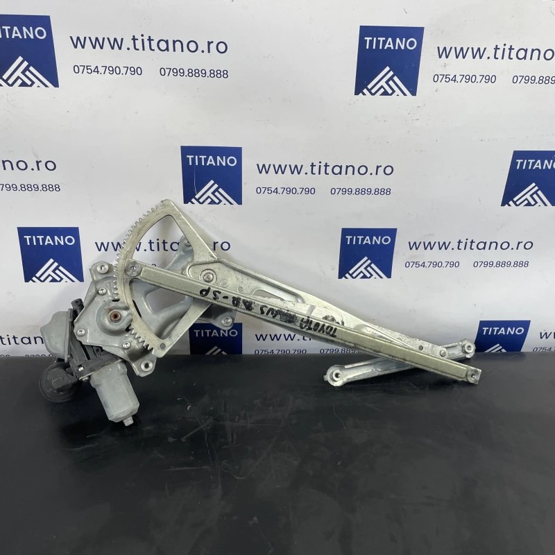 Macara geam dreapta spate / Toyota Prius Prius 3 2012 / Caroserie, oglinzi si faruri