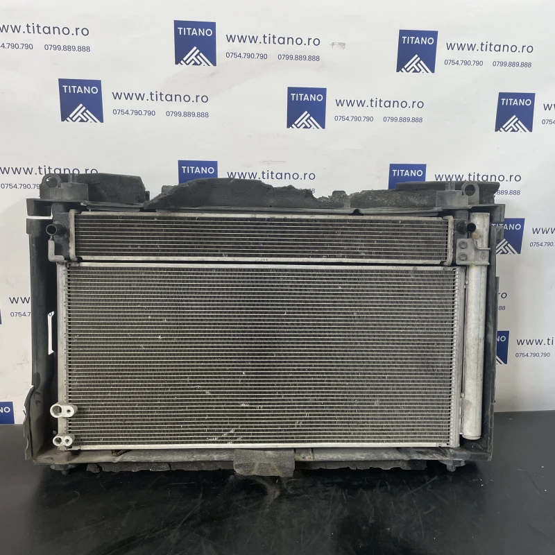 Set radiatoare cu electroventilator Toyota Prius Prius 3 2012