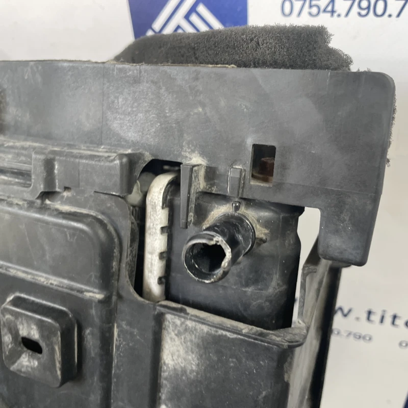 Set radiatoare cu electroventilator / Toyota Prius Prius 3 2012 / Motor, racire si evacuare