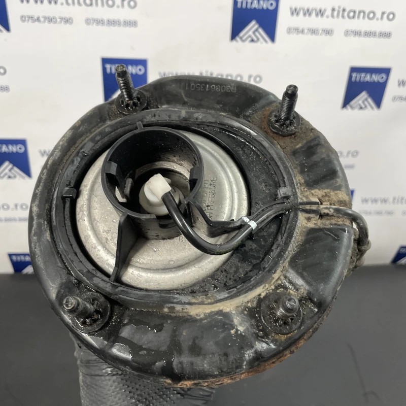 Perna aer dreapta fata / Audi A6 Allroad C7 2013 / Directie si suspensie