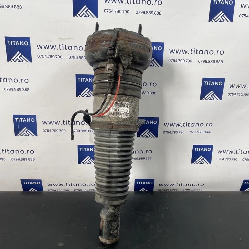Perna aer stanga fata / Audi A6 Allroad C7 2013 / Directie si suspensie