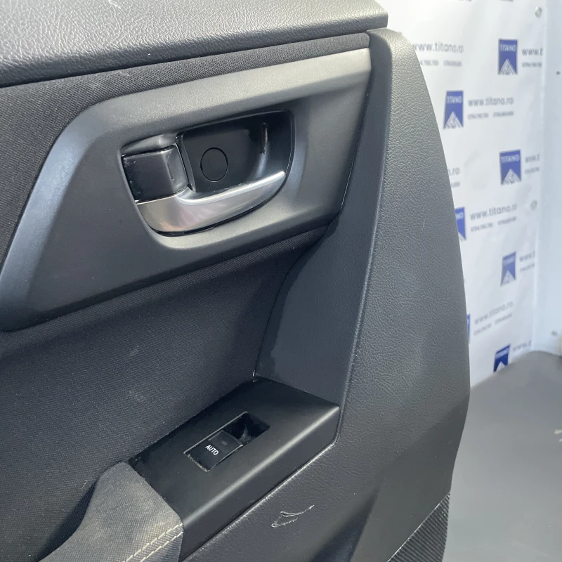 Panou tapiterie usa stanga spate / Toyota Auris E180 2014 / Interior