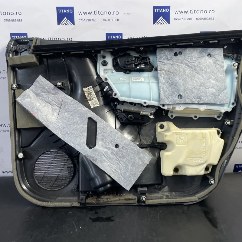 Panou tapiterie usa stanga fata / Toyota Auris E180 2014 / Interior