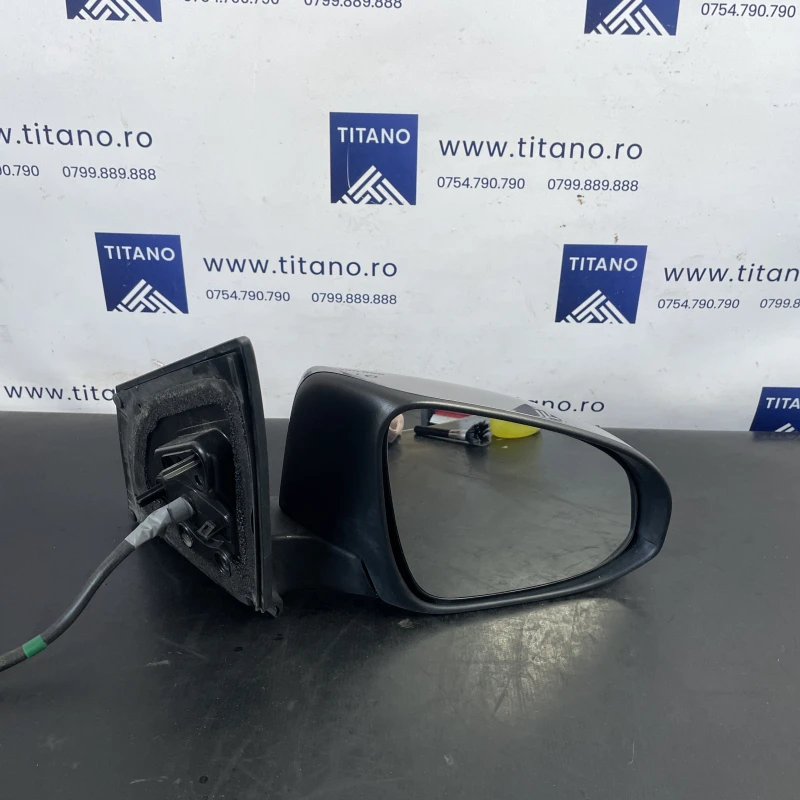 Oglinda dreapta Toyota Auris E180 2014