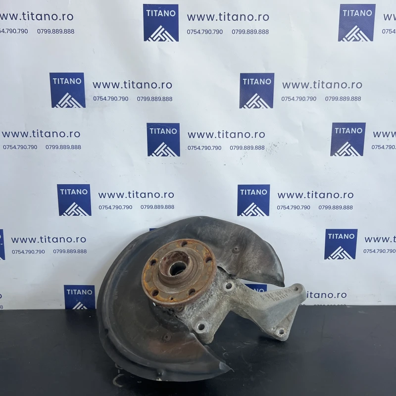 Fuzeta stanga spate / Volkswagen Tiguan 5N facelift 2012 / Directie si suspensie