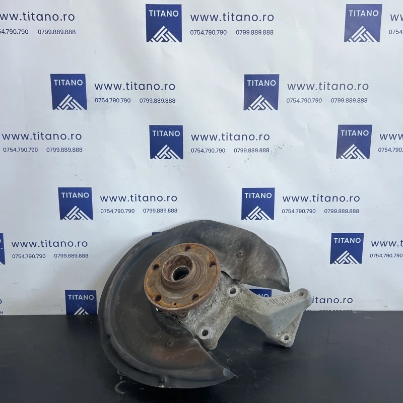 Fuzeta stanga spate / Volkswagen Tiguan 5N facelift 2012 / Directie si suspensie