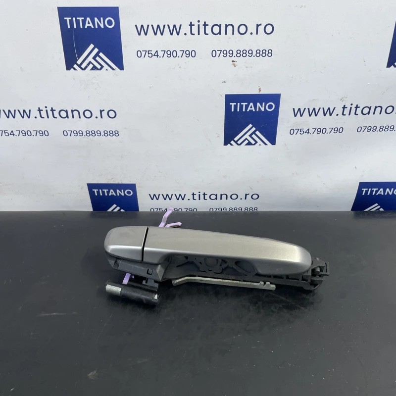 Maner usa stanga spate / Toyota Auris E180 2014 / Caroserie, oglinzi si faruri
