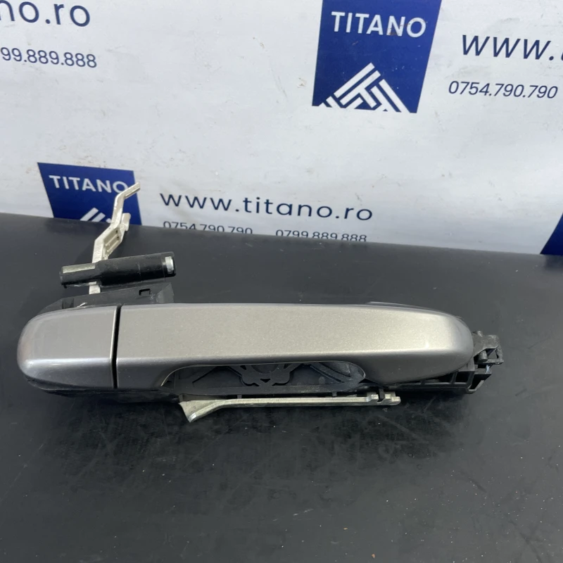 Maner usa dreapta spate Toyota Auris E180 2014