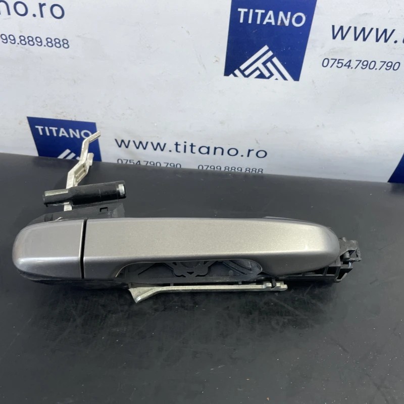Maner usa dreapta spate / Toyota Auris E180 2014 / Caroserie, oglinzi si faruri