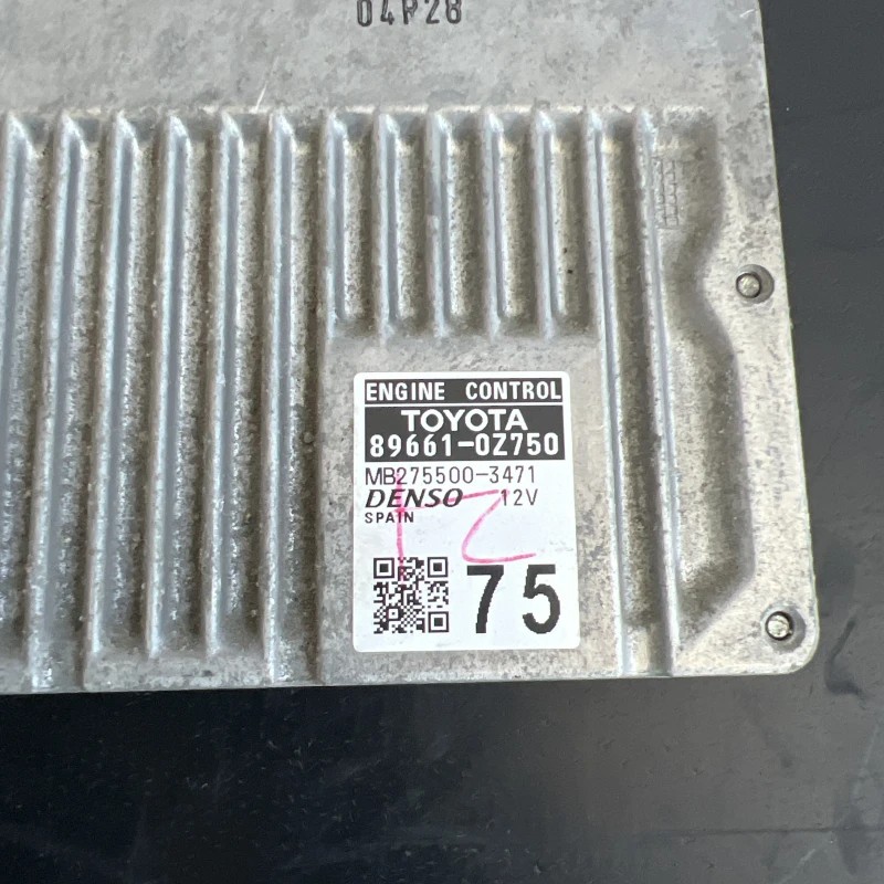 Calculator motor ecu / Toyota Auris E180 2014 / Audio si electronice